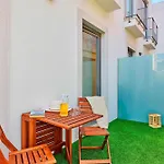 Executive Townhouse, Centre, Shared Pool * Тавира